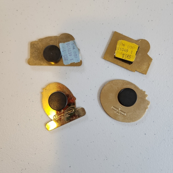 Vintage 90s Travel Magnets Fridge Magnet Mt Rainier Kelowna Ogopogo Eclectic lot - Picture 6 of 8